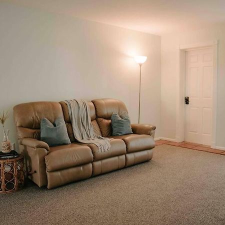 Entire Home, Heated Pool, Just 10 Min To Beach! Vero Beach Esterno foto