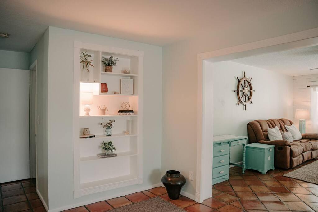 Entire Home, Heated Pool, Just 10 Min To Beach! Vero Beach Esterno foto