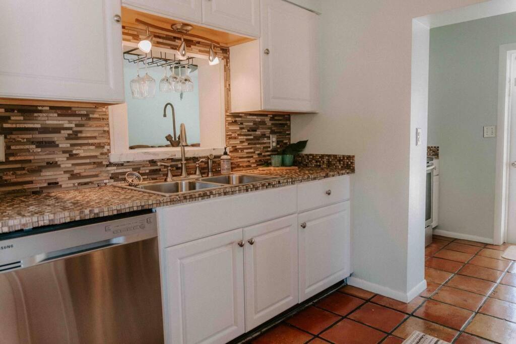 Entire Home, Heated Pool, Just 10 Min To Beach! Vero Beach Esterno foto