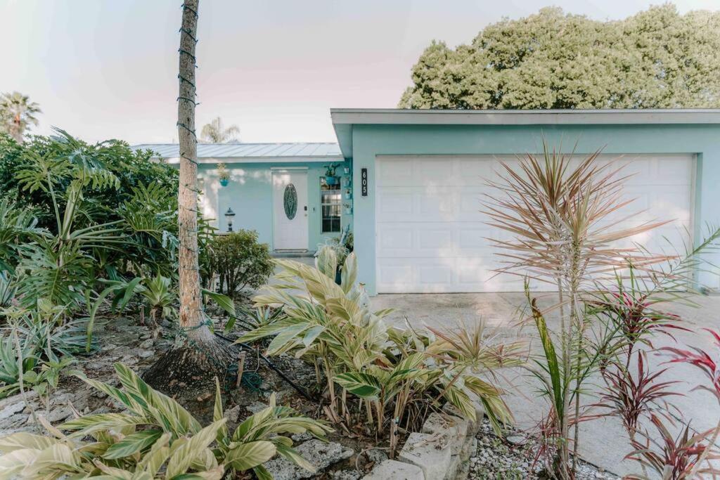 Entire Home, Heated Pool, Just 10 Min To Beach! Vero Beach Esterno foto